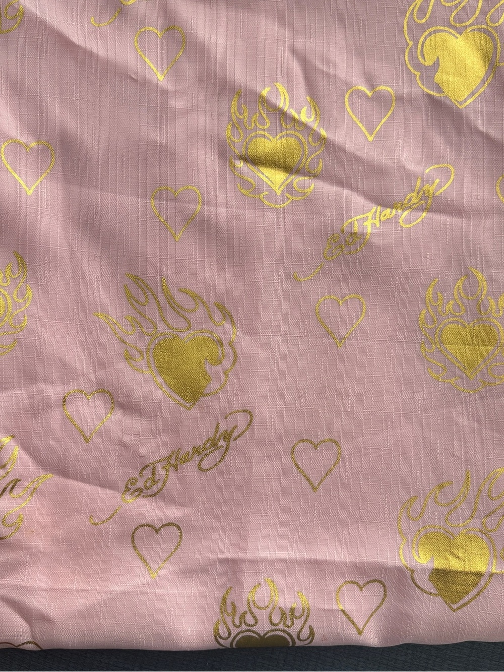 Ed Hardy Pink Tablecloth with Gold Heart & Flame Print 6'x6' Oblong